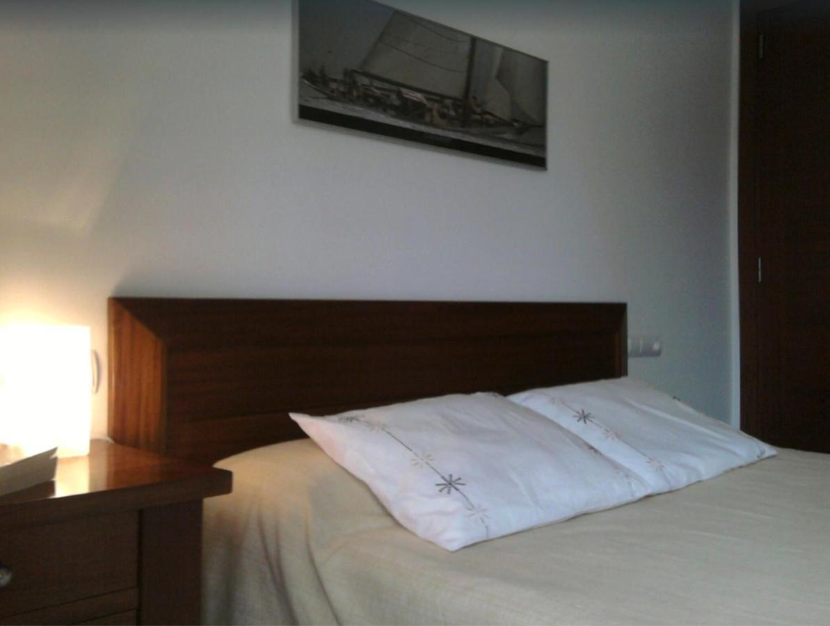Apartamento Llenaire Польєнса Екстер'єр фото