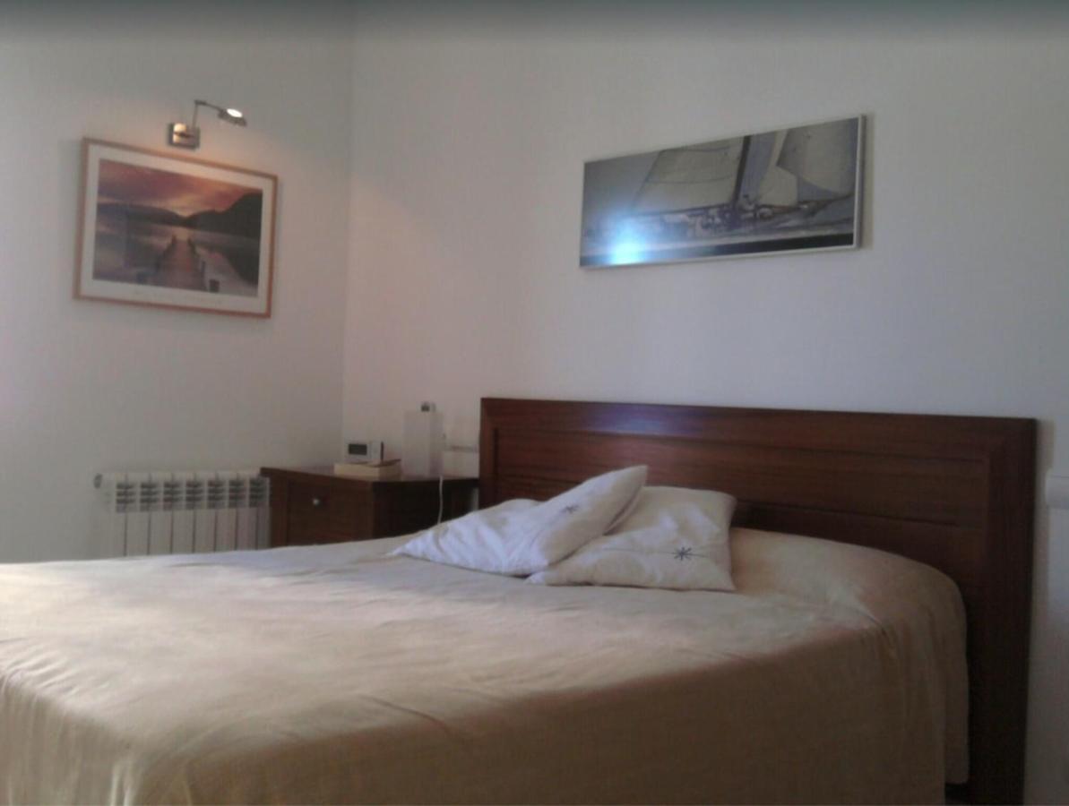 Apartamento Llenaire Польєнса Екстер'єр фото